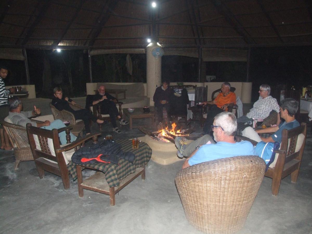 Mango Tree Lodge Bardiya Esterno foto